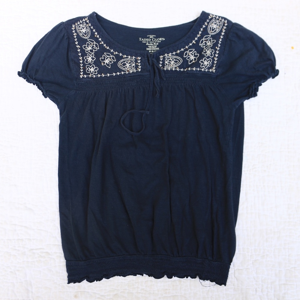 🦋 Faded Glory Pretty Navy Blue Blouse